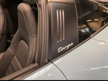 Porsche 992 911 Targa 4S Lift System-VA Sport-Emission BOSE