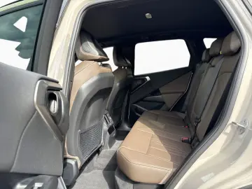 BMW X3 20 xDrive M-SPORT AHK KomfZu SHZG DrAs IcGlow