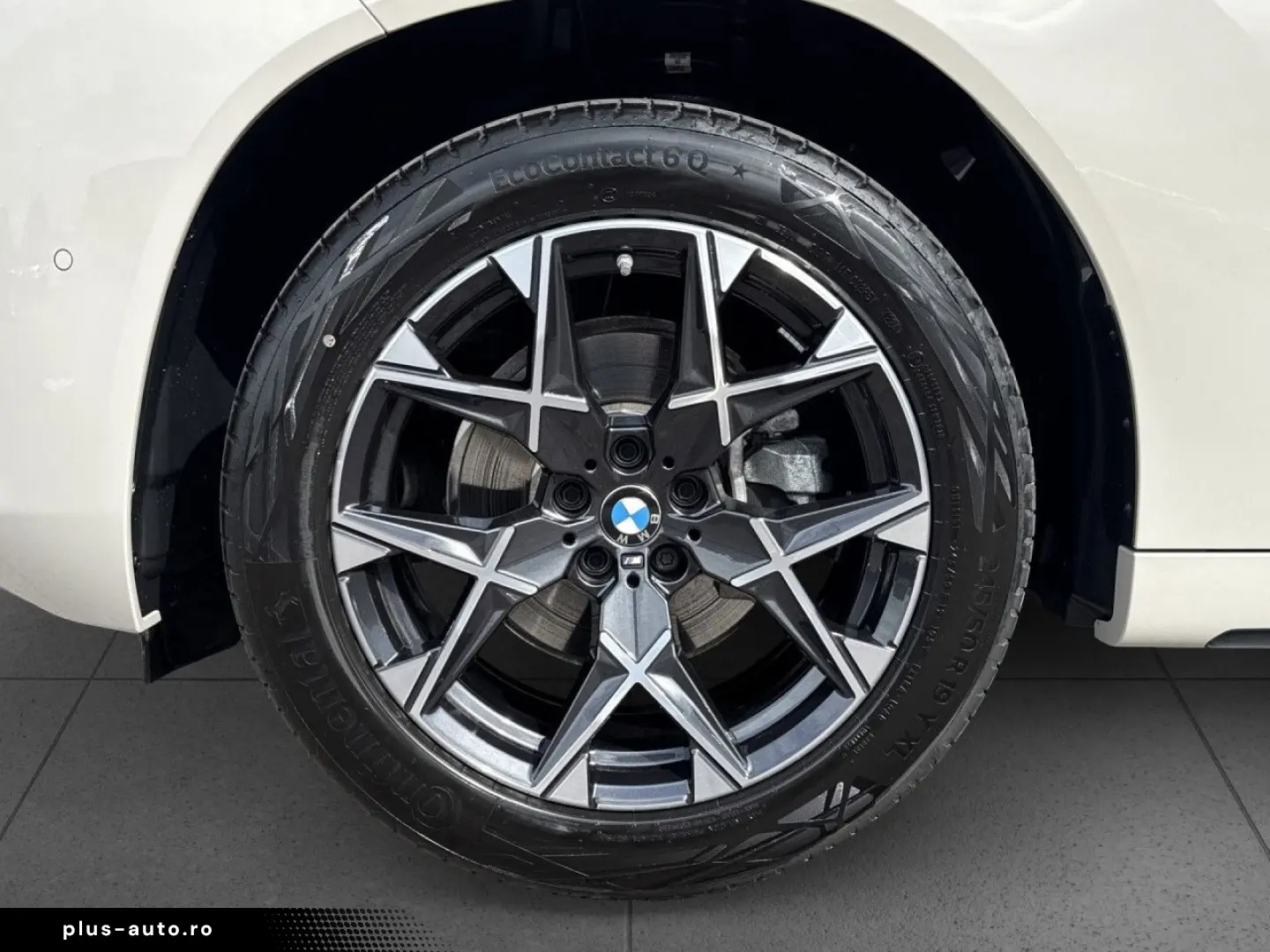 BMW X3 20 xDrive M-SPORT AHK KomfZu SHZG DrAs IcGlow
