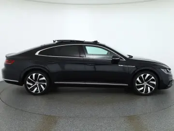 VW Arteon 2.0 TDI DSG R-Line 4M LED Navi Panorama