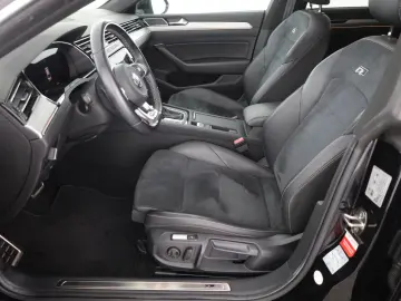 VW Arteon 2.0 TDI DSG R-Line 4M LED Navi Panorama
