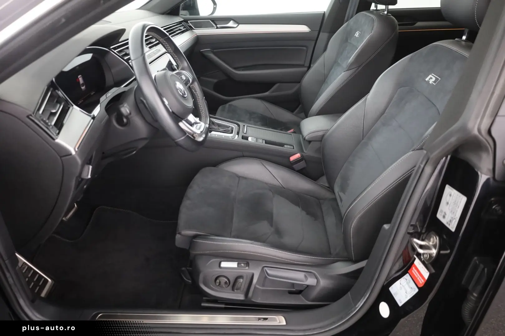 VW Arteon 2.0 TDI DSG R-Line 4M LED Navi Panorama