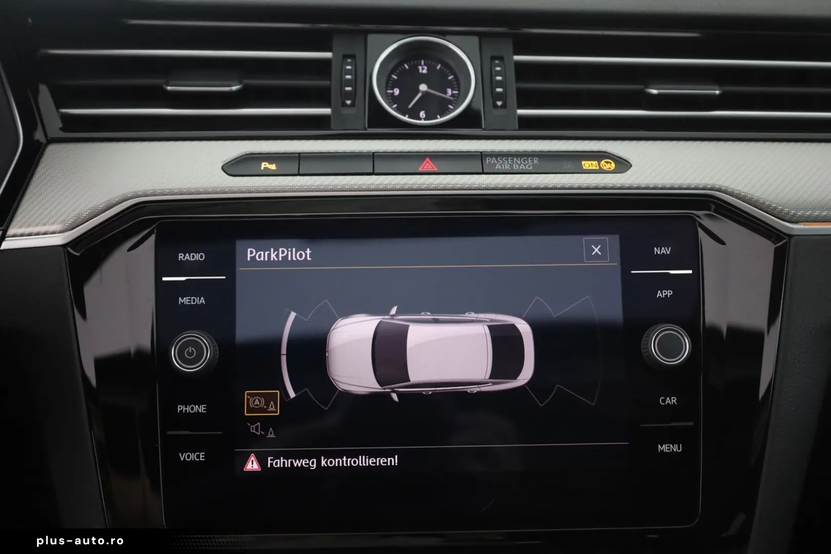 VW Arteon 2.0 TDI DSG R-Line 4M LED Navi Panorama