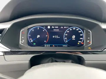 VW Arteon 2.0 TDI DSG 4Motion R-Line CarPlay AHK