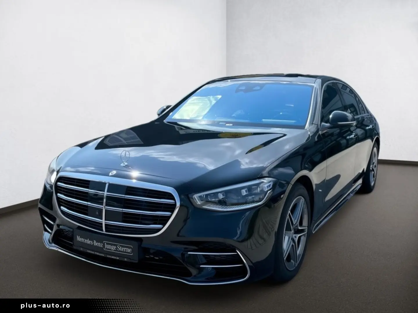 MERCEDES-BENZ S 450 4M AMG PANO HEAD-UP BURMESTER