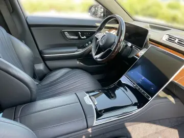 MERCEDES-BENZ S 450 4M AMG PANO HEAD-UP BURMESTER
