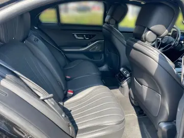 MERCEDES-BENZ S 450 4M AMG PANO HEAD-UP BURMESTER