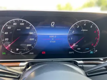 MERCEDES-BENZ S 450 4M AMG PANO HEAD-UP BURMESTER