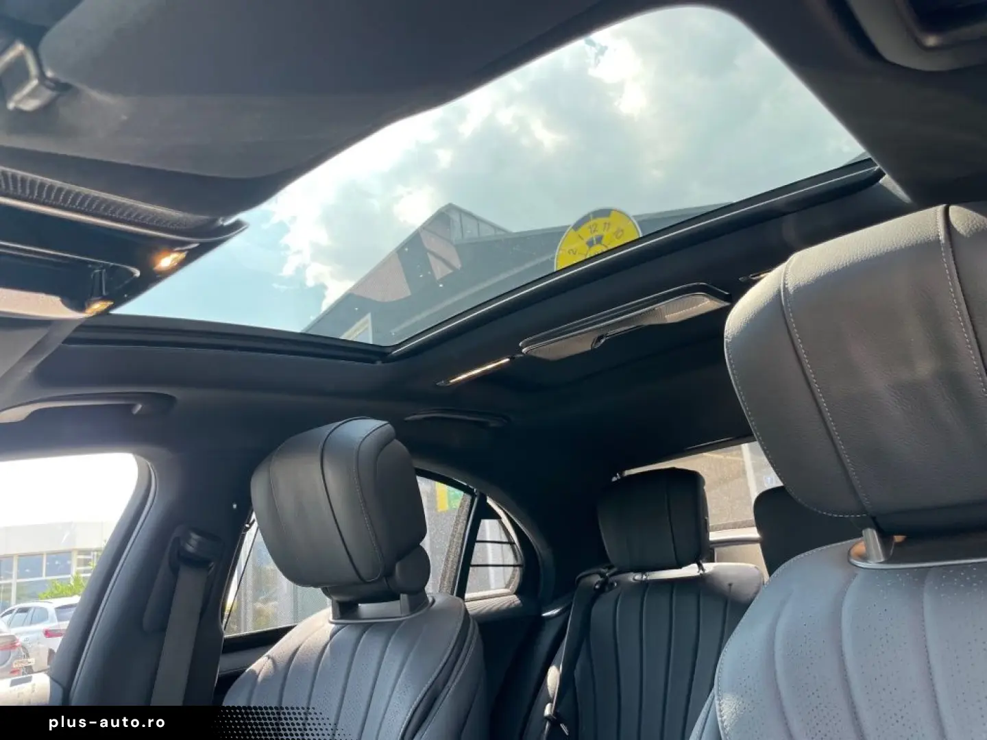 MERCEDES-BENZ S 450 4M AMG PANO HEAD-UP BURMESTER