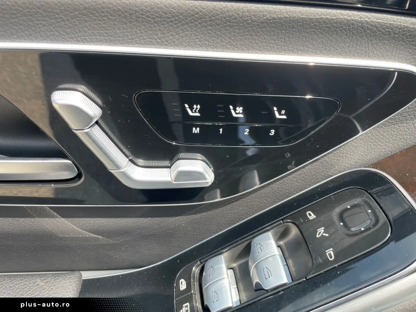 MERCEDES-BENZ S 450 4M AMG PANO HEAD-UP BURMESTER