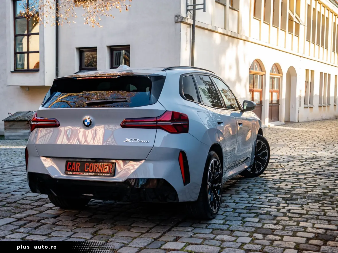 BMW X3 20dxDrive MSportPRO PANO GLOW AHK 360 H&K 1.H