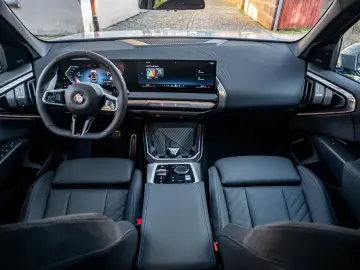 BMW X3 20dxDrive MSportPRO PANO GLOW AHK 360 H&K 1.H