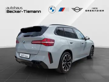 BMW X3 20 xDrive M Sport AHK HUD Pano DrivAss  ParkA