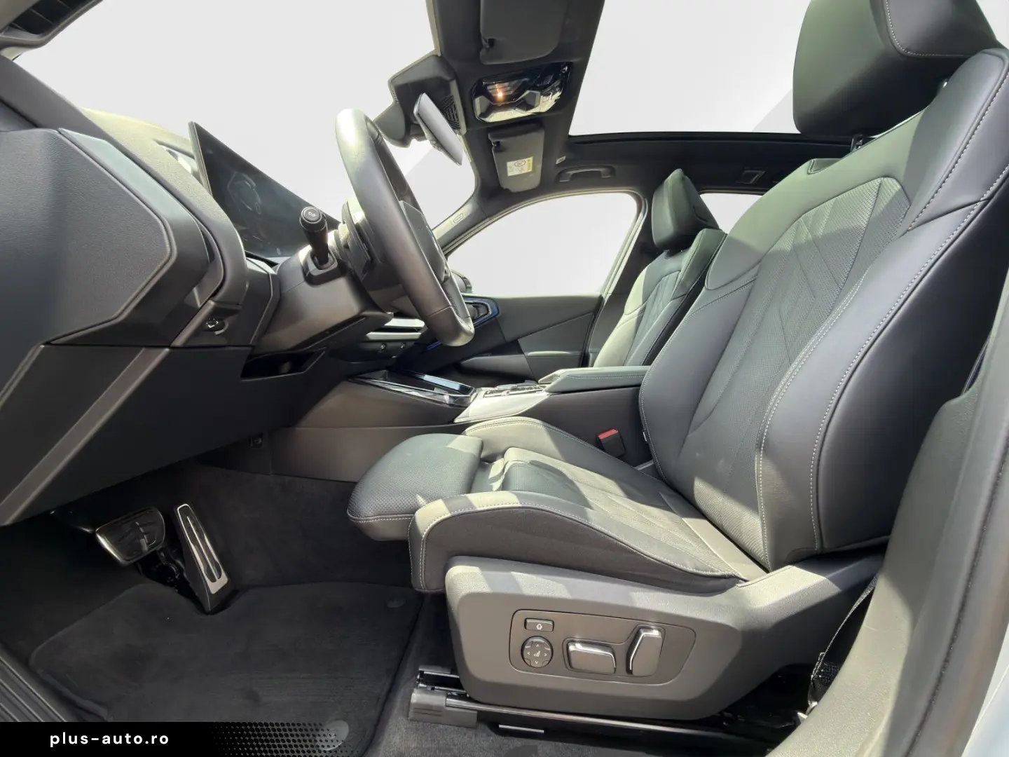 BMW X3 20 xDrive M Sport AHK HUD Pano DrivAss  ParkA