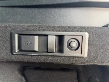 BMW X3 20 xDrive M Sport AHK HUD Pano DrivAss  ParkA