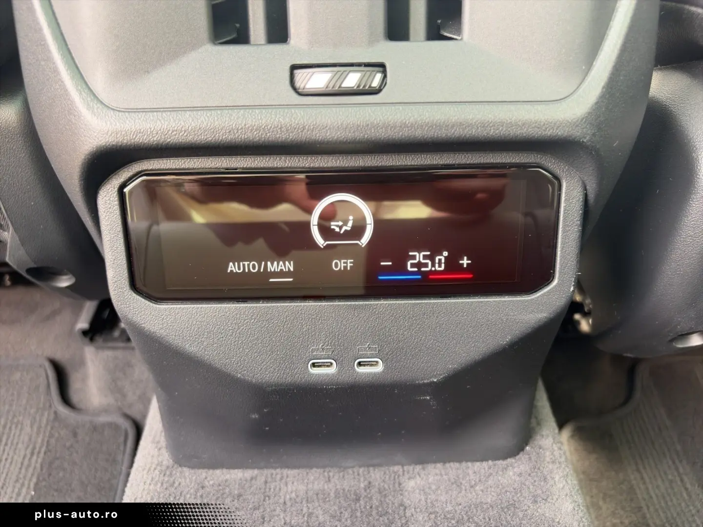 BMW X3 20 xDrive M Sport AHK HUD Pano DrivAss  ParkA