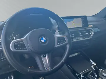 BMW X3 xDrive 30i M Sportpaket AHK Navi Laserlicht