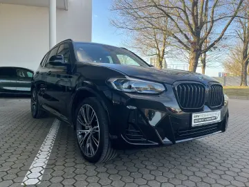 BMW X3 xDrive 30i M Sportpaket AHK Navi Laserlicht