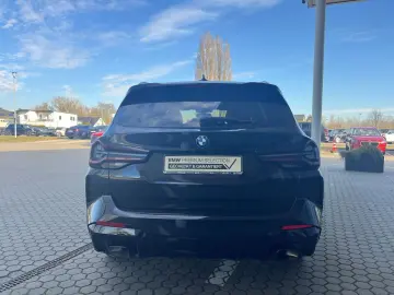 BMW X3 xDrive 30i M Sportpaket AHK Navi Laserlicht