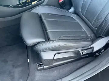 BMW X3 xDrive 30i M Sportpaket AHK Navi Laserlicht