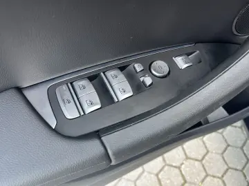 BMW X3 xDrive 30i M Sportpaket AHK Navi Laserlicht