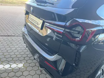 BMW X3 xDrive 30i M Sportpaket AHK Navi Laserlicht