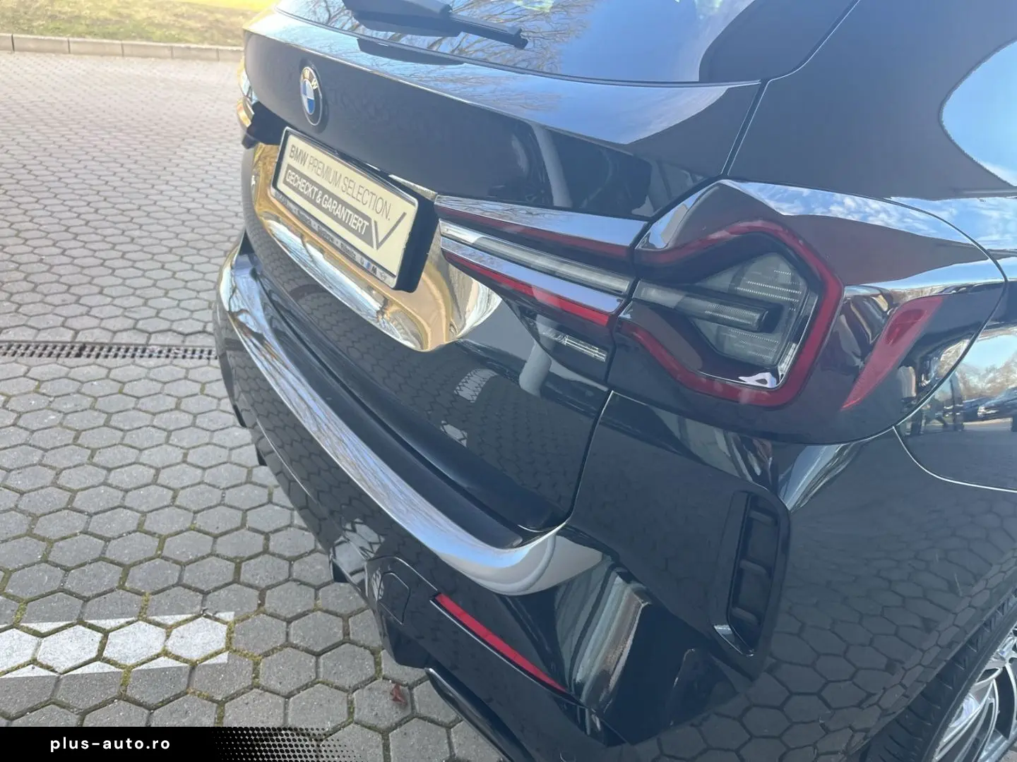 BMW X3 xDrive 30i M Sportpaket AHK Navi Laserlicht