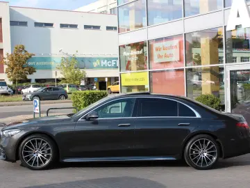MERCEDES-BENZ S 400 d 4-M L AMG Pano Burm. 3D Digital L. HuD