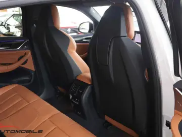 BMW X4 xDrive 30 d M Sport M Sitze  Kamera  AHK  Top
