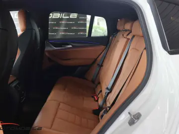 BMW X4 xDrive 30 d M Sport M Sitze  Kamera  AHK  Top