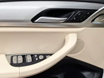 BMW X3 xDrive20d Auxiliary Heater LiveCockpitProf Laser