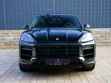 PORSCHE Cayenne Coupe S E-Hybrid SportDesign P-Display