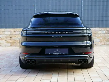 PORSCHE Cayenne Coupe S E-Hybrid SportDesign P-Display