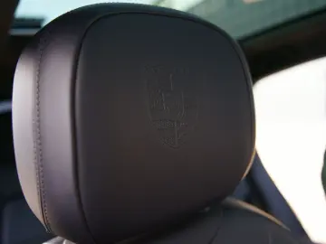 PORSCHE Cayenne Coupe S E-Hybrid SportDesign P-Display