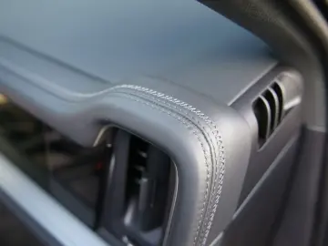 PORSCHE Cayenne Coupe S E-Hybrid SportDesign P-Display