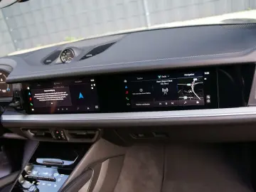 PORSCHE Cayenne Coupe S E-Hybrid SportDesign P-Display