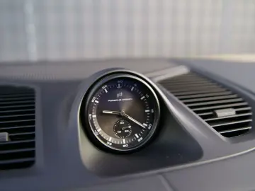 PORSCHE Cayenne Coupe S E-Hybrid SportDesign P-Display