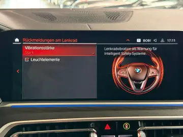 BMW X7 xDrive 40i AHK 7-SITZE 360  PANO MEMORY LASER