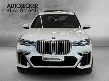 BMW X7 xDrive 40i M SPORT AUTOMATIK LC PROF HuD AHK