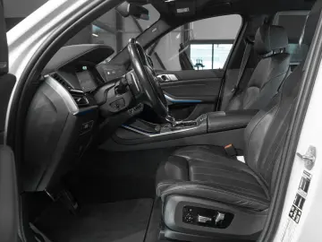 BMW X7 xDrive 40 d M Sport Night Vision 360 Pano