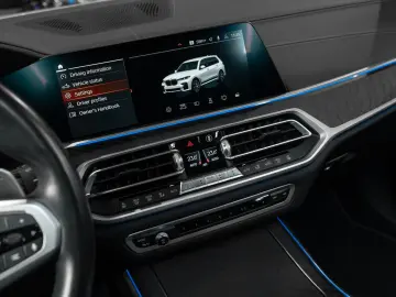 BMW X7 xDrive 40 d M Sport Night Vision 360 Pano