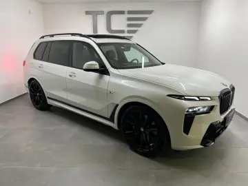 BMW X7 xDrive 40d  Sky Lounge  M Sport  Integral  .