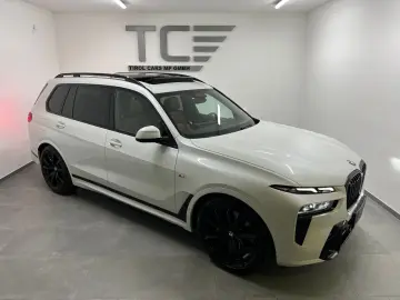 BMW X7 xDrive 40d  Sky Lounge  M Sport  Integral  .