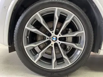 BMW X3 xDrive30d M SPORT HEAD-UP H&K HIFI PANO