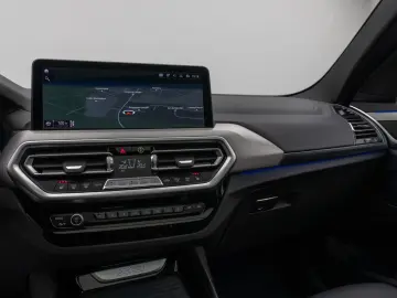 BMW X3 xD20i M Sport Kamera Panorama DAB HiFi 20Zoll