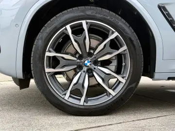 BMW X3 xDrive20i M-Sport KAM H&K AHK LED HUD CarPlay
