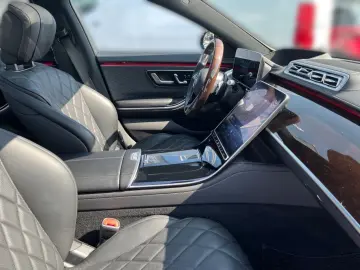 MERCEDES-BENZ S 350 d 4M L AMG DriveP FEnt AR-HUD ChP Pano