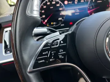 MERCEDES-BENZ S 350 d 4M L AMG DriveP FEnt AR-HUD ChP Pano