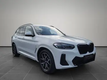 BMW X3 xDrive 20 i M Sport LASER HUD STDHZ HiFi ACC