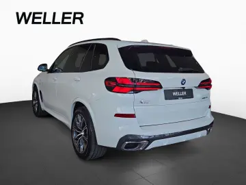 BMW X5 xDr50e M Sport Luft Pano AHK 360 H K HUD Soft